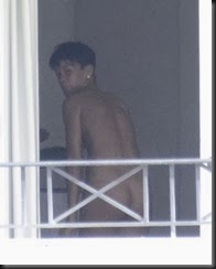 Flagra Rihanna (9)