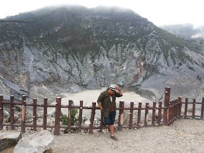 Nikmati serunya bertualang ke Takuban Perahu