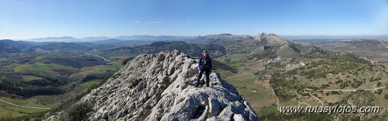 Crestería de la Peña Negra (Sierra del Co)