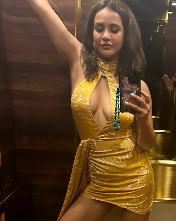 aisha sharma cleavage short golden dress mirror selfie