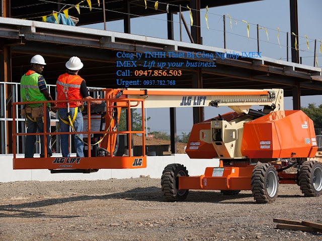 Xe nâng người tự hành JLG Boom Lift