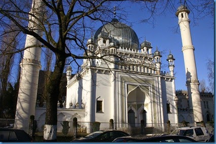 MENGAKU BACKPACKER: SACRED DESTINATION: 10 MASJID TERMEGAH 