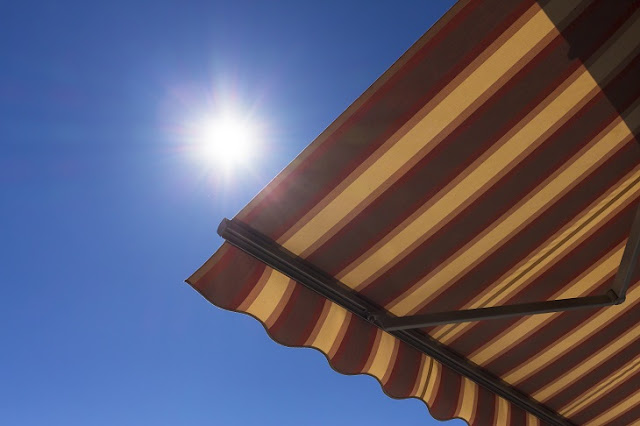 Retractable Awnings