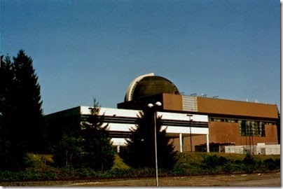 FH000019 Trojan Central & Turbine Building on April 22, 2006