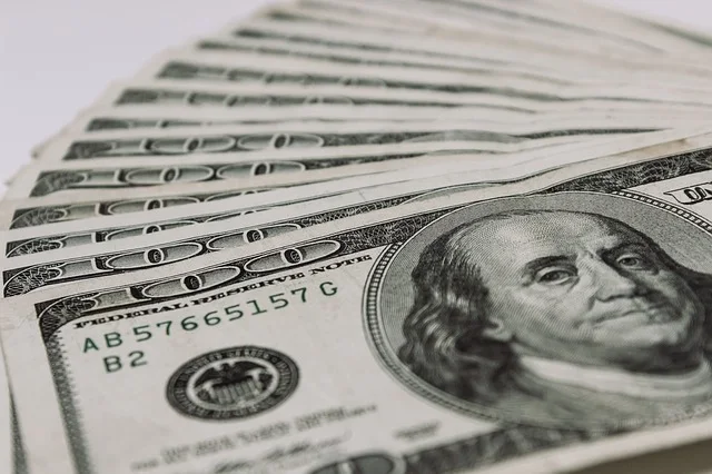 Gambar uang dolar