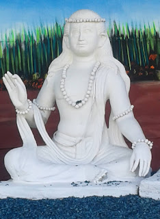 Statue Photos