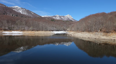 Maravillosa imagen del Embalse de Santa  Fe en el Montseny