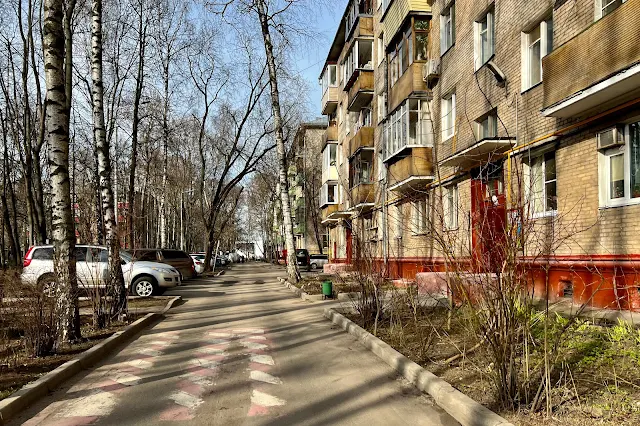 Коптевская улица, дворы, жилой дом 1961 года постройки