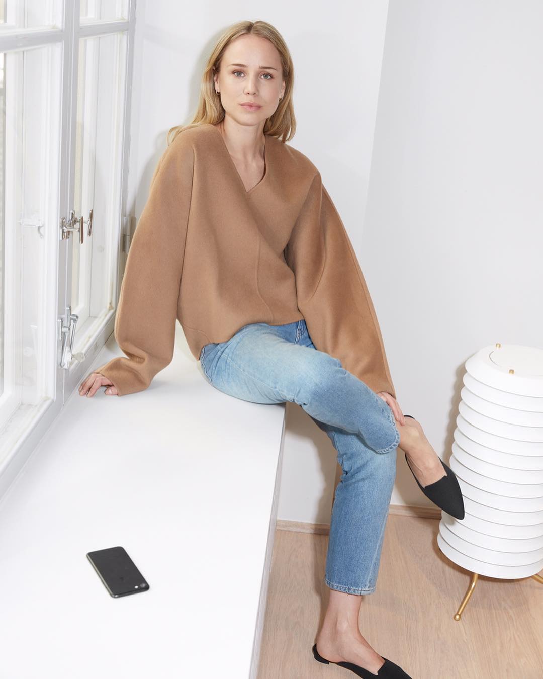 19 Camel Sweaters for Fall — Elin Kling Outfit Inspiration