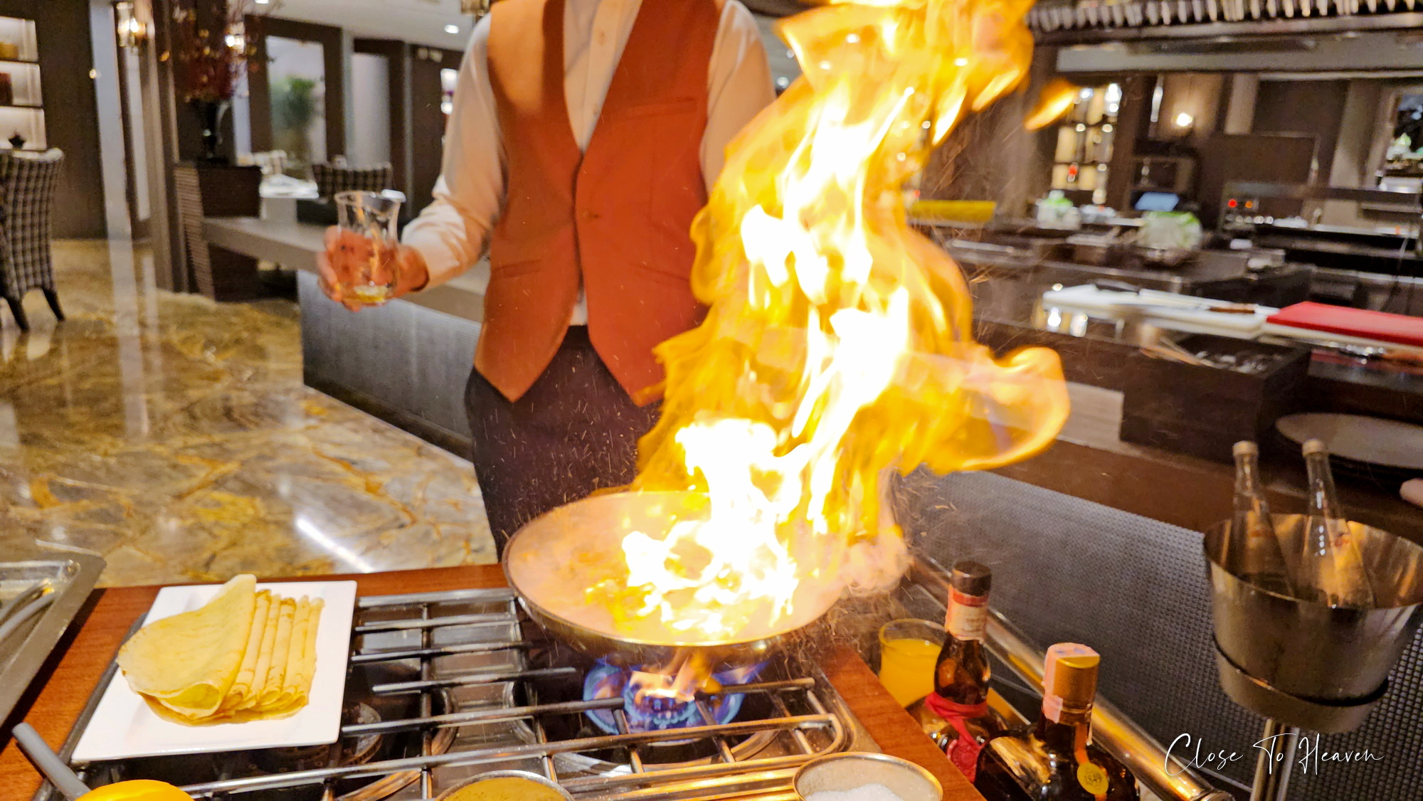 Fireplace Grill and Bar | Steakhouse เก่าแก่ อันดับแรก ๆ ในกรุงเทพฯ