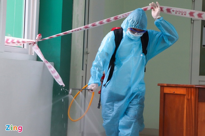 Khử trùng trụ sở CDC Quảng Nam vì có nhân viên mắc Covid-19