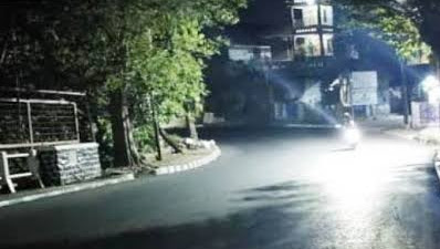 Misteri Jalan Ciharendong: Kisah Mistis dan Kejadian Aneh yang Menghantui Pengendara