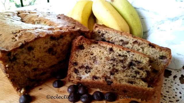 Eclectic Red Barn: Chocolate Chip Banana Bread