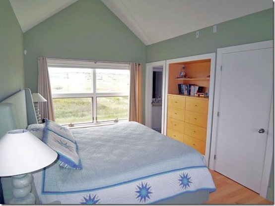 DUCKWORTH bedroom