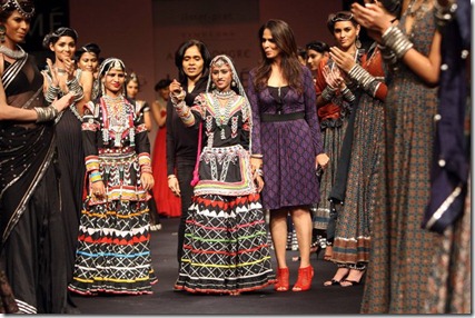 Anita Dogre 3at Winter Festive 2010