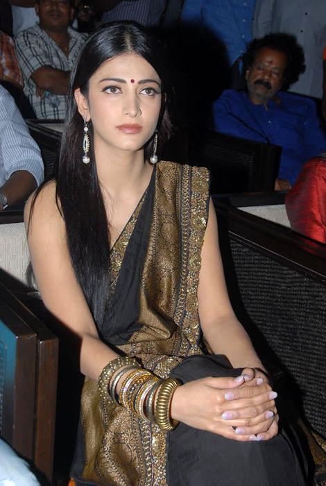 shruthi han at 7th sense movie launch