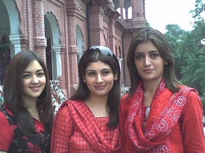 Cute Pakistani Girls