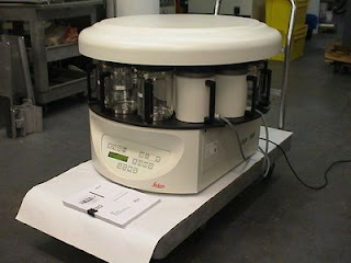 LEICA TP1020 SEMI ENCLOSED BENCHTOP TISSUE PROCESSOR