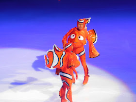 Disney on Ice presents Follow Your Heart | Nemo and his dad