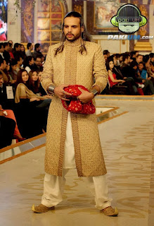 new-pakistani-groom-dresses-by-humayun-alamgir