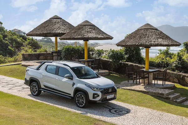 Fiat_Strada_Ultra_Cabine_Dupla_2025