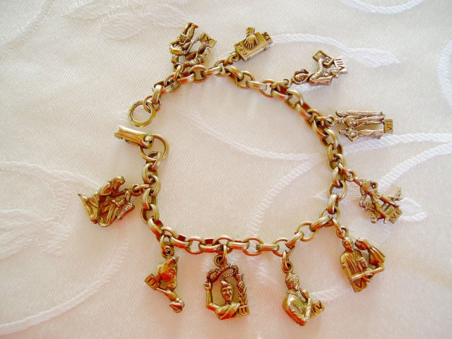 Bracelet With Ten Commandments On It4