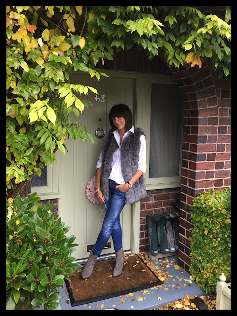 My Midlife Fashion, Faux Fur, Gilet, Massimo Dutti, Skinny Jeans, Zara Cowboy Boots