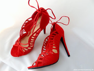 Fashion: Justfab Zetta - rote Cutout Heels - www.annitschkasblog.de 