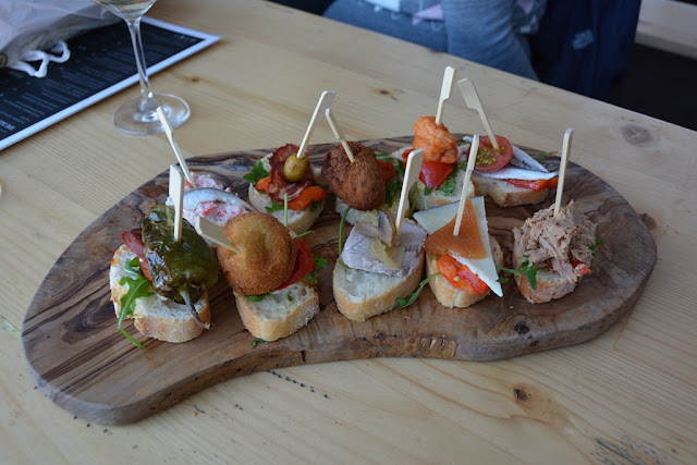 Markthal Rotterdam pinchos