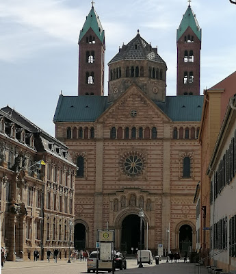 20230426_Speyer-Cathedral.jpg