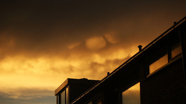 Storm Louis wolken boven Veenendaal