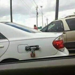 LWKMD!!! Check Out The Hilarious Fuel Scarcity Photos In Nigeria You Never Saw 