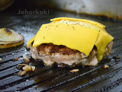 Johor-Bahru-City-Square-Mall-Pizza-Box-Charcoal-Burger