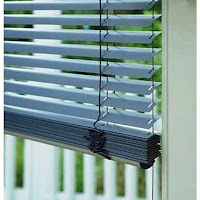 horizontal blind semarang