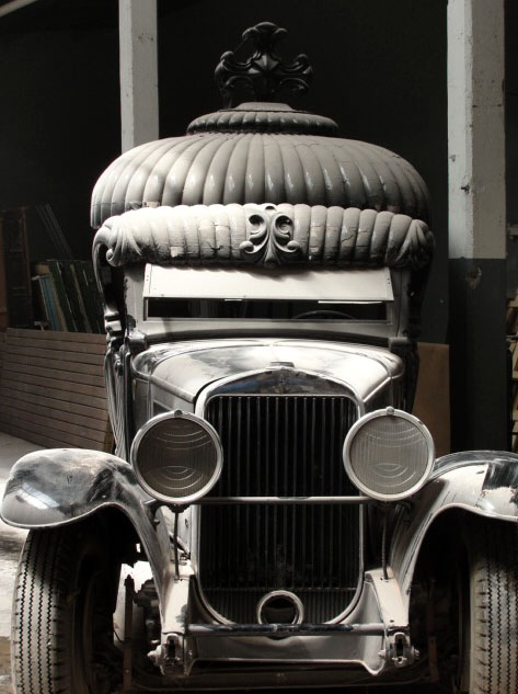 the 1929 Argentinian hearse is on ebay but beware they mistreated it and 