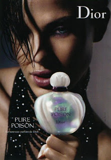 Dior Pure Poison perfume da rosa negra top model Leticia Birkheuer