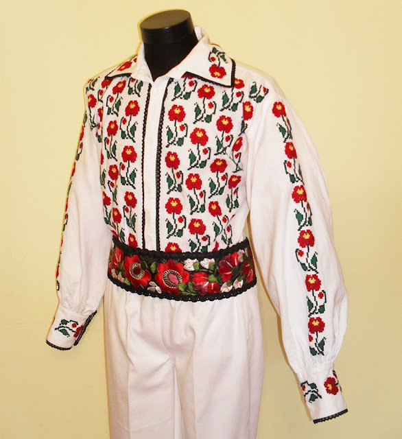 motive si cusaturi traditionale romanesti costum barbatesc