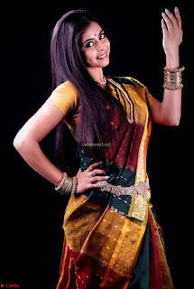 Saaya Actress athiri in movie Saaya Exclusive Pics 020.jpg