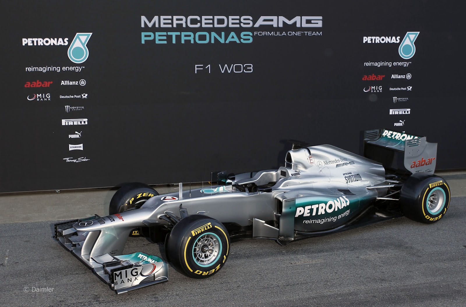 RENDINATION MERCEDES AMG PETRONAS W03