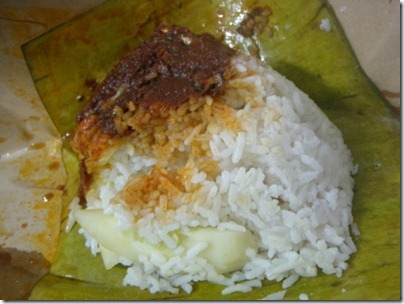 banana leave wrapped Nasi Lemaka