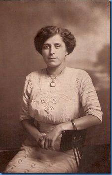 Josephine Gladys Reinhard 20 years old NO2