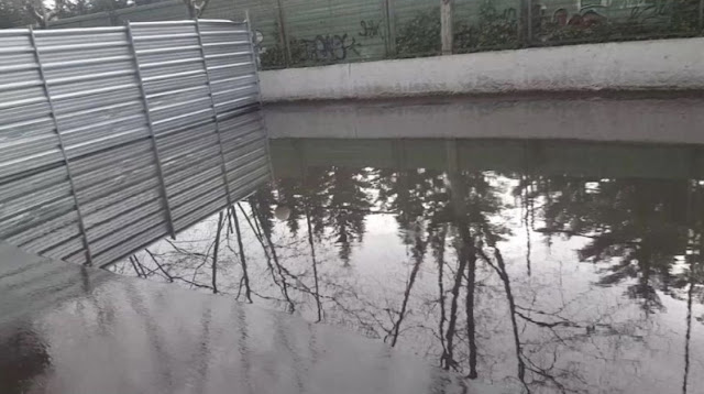 patio colegio Gurutzeta inundado