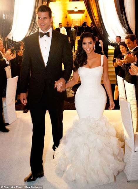 Vestido noiva estilo sereia das famosas, Kim Kardashian casamento Kris