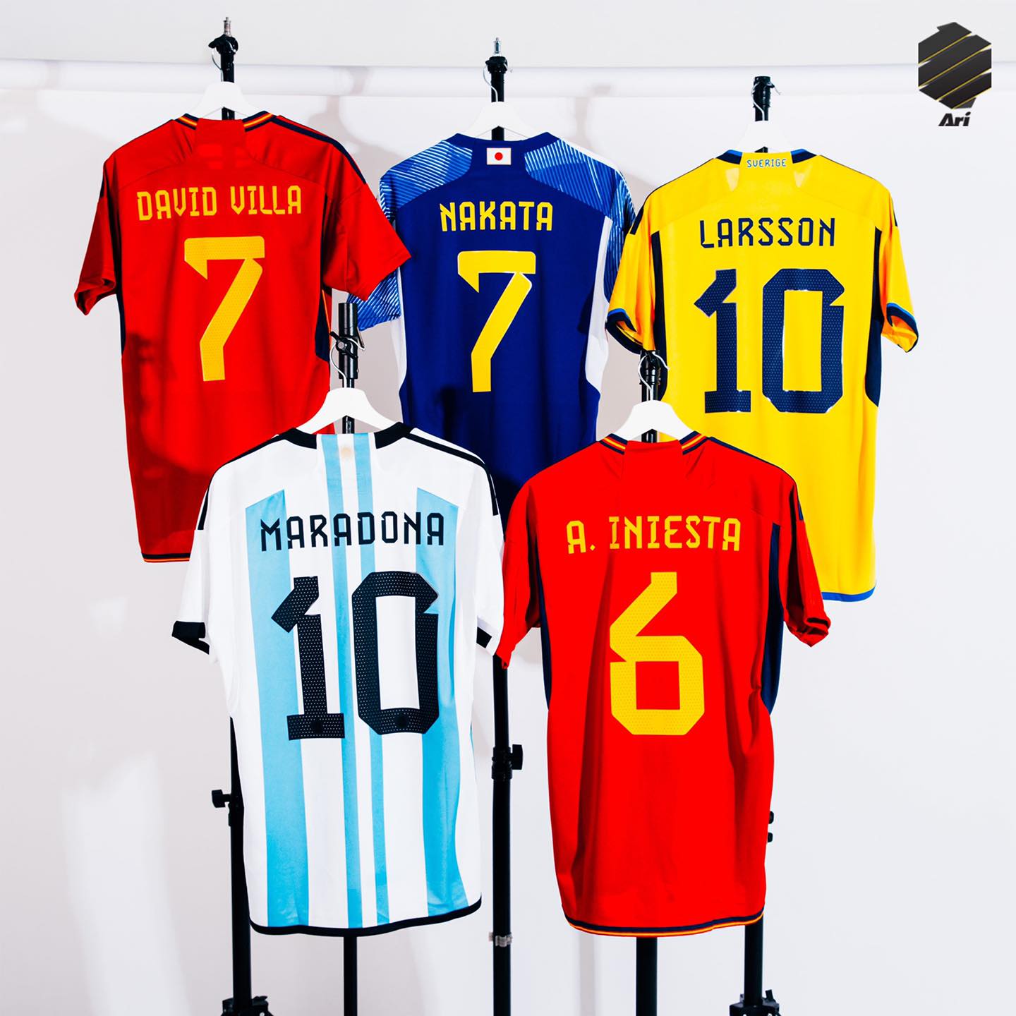 looking for a font that is used on alot of soccer jerseys