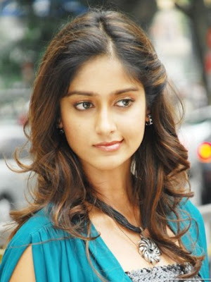 Ileana Hot