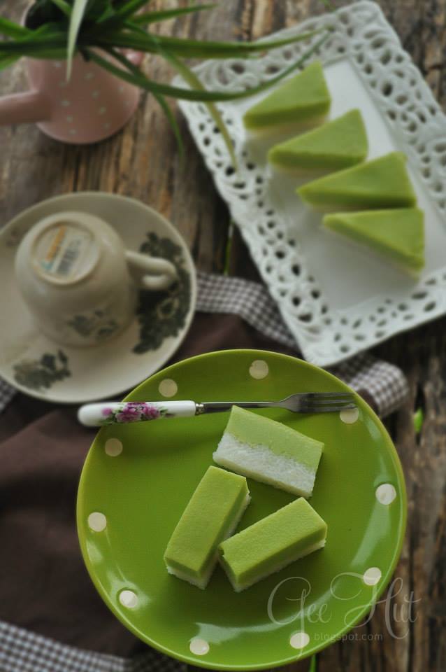 GeeHut: Kuih Serimuka Pandan