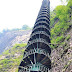 Tangga Spiral Setinggi 91 Meter, China