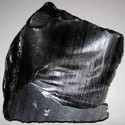 Black obsidian  - types of obsidian