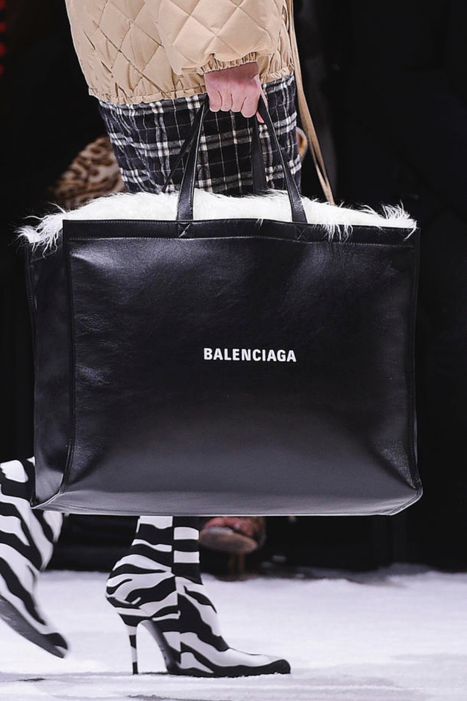 Taschen Trends 2019 XXL Bags