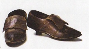 Woman's shoes from the late eighteenth century